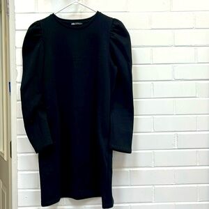 Zara sweatshirt black mini dress !